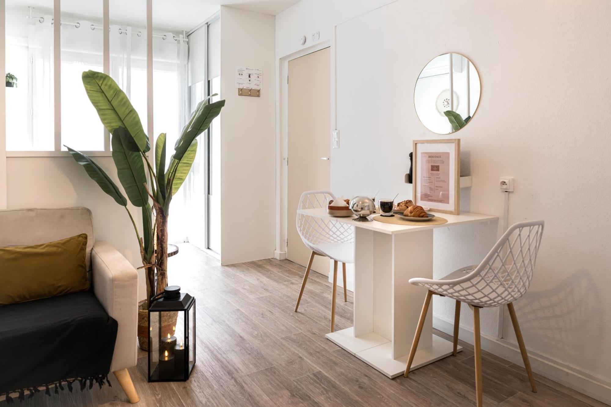 Le Boho Chic Studio Cosy ナルボンヌ エクステリア 写真